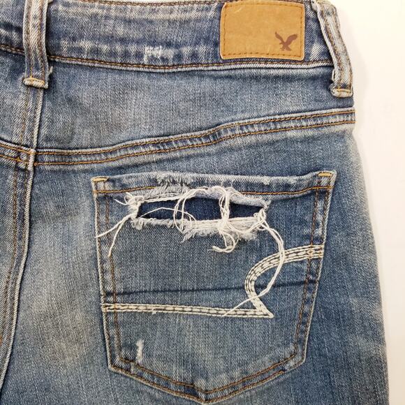 American Eagle Outfitters Women's Distressed Tomgirl Jeans Size 2 - Picture 6 of 8